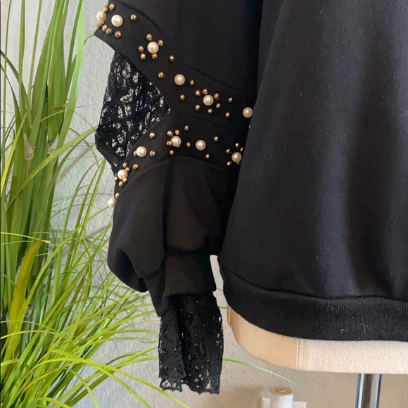 Unique Boutique Sweatshirt - Picture 2 of 2